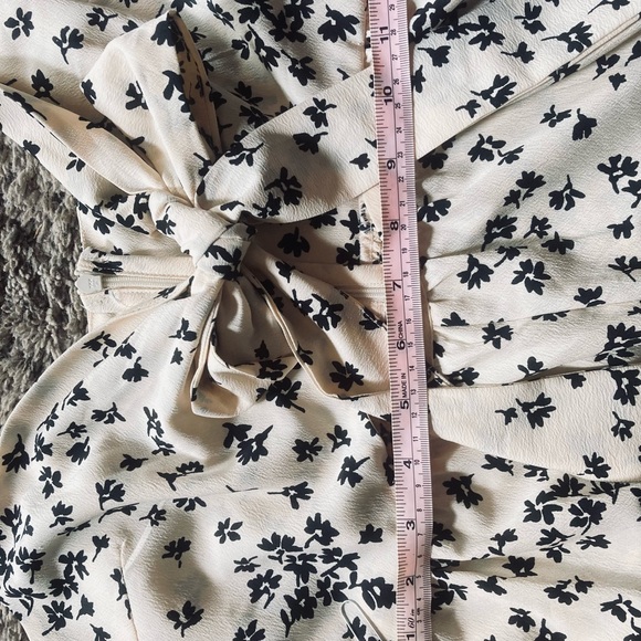 Cute jumsuit - Picture 4 of 4